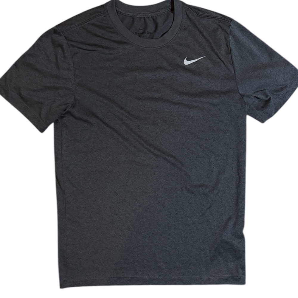 Nike Men’s Dri-fit T-shirt​